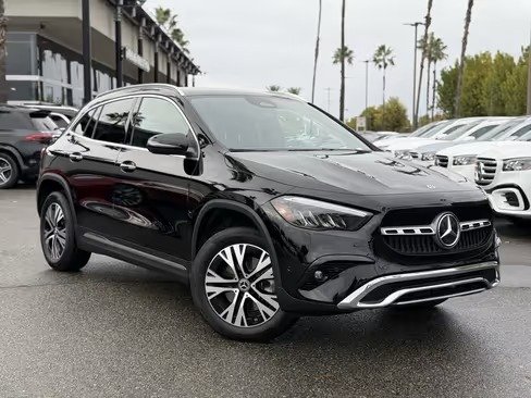 صورة السيارة