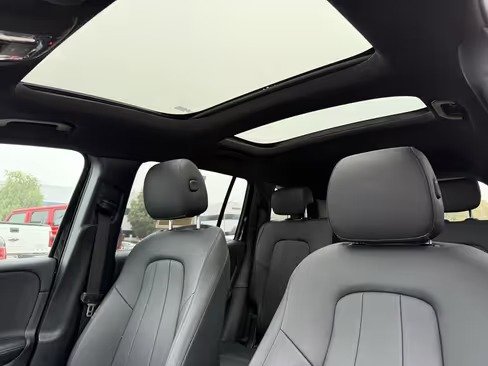 صورة السيارة