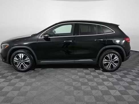 صورة السيارة