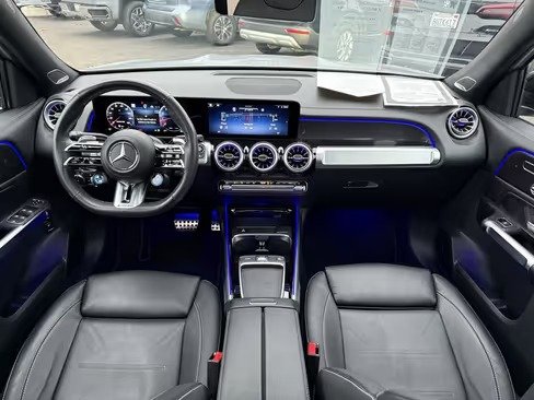 صورة السيارة