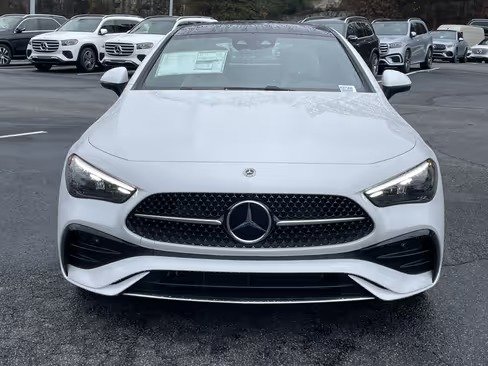 صورة السيارة