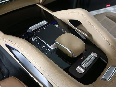 صورة السيارة