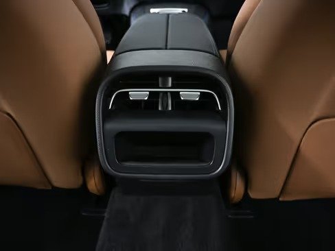 صورة السيارة