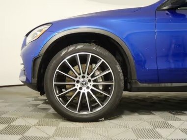 صورة السيارة