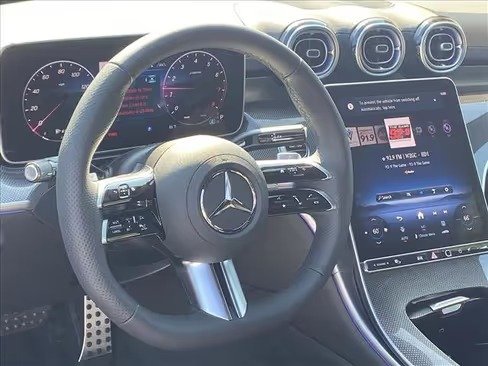 صورة السيارة