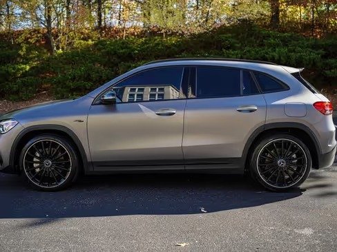 صورة السيارة