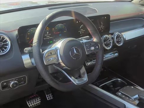 صورة السيارة