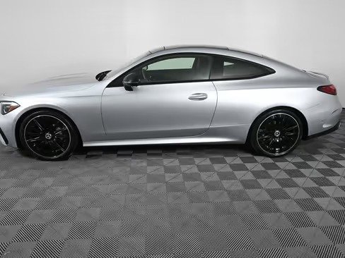 صورة السيارة