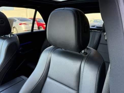 صورة السيارة