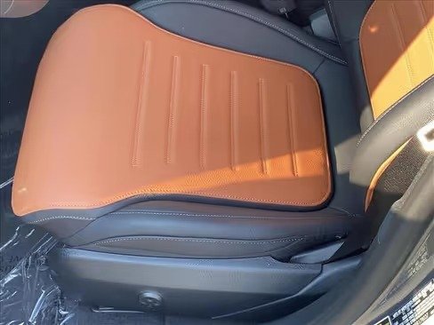 صورة السيارة