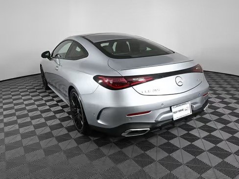 صورة السيارة