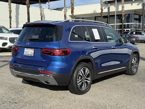 صورة السيارة