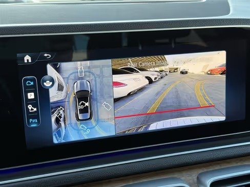 صورة السيارة