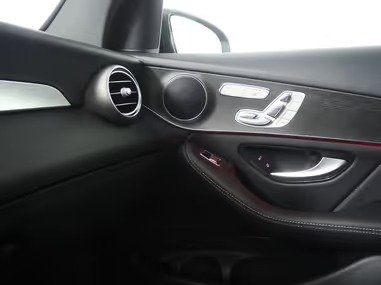 صورة السيارة