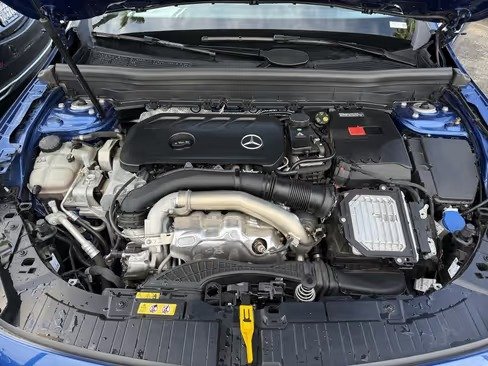 صورة السيارة