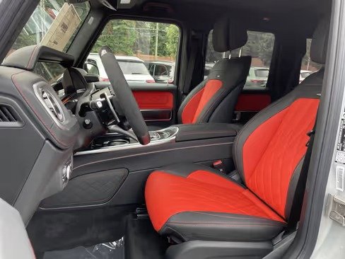 صورة السيارة