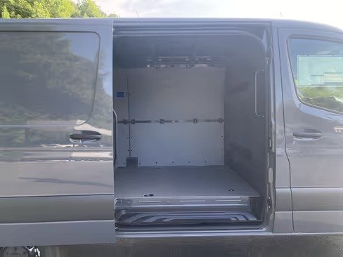 صورة السيارة