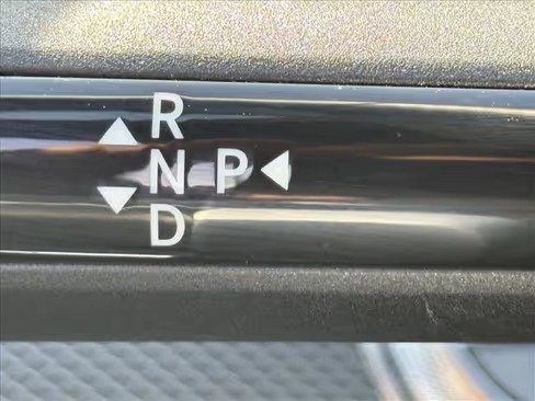 صورة السيارة