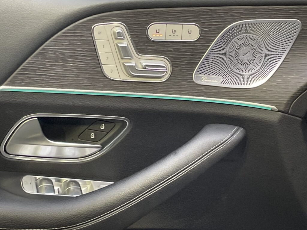 صورة السيارة