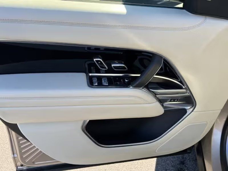 صورة السيارة