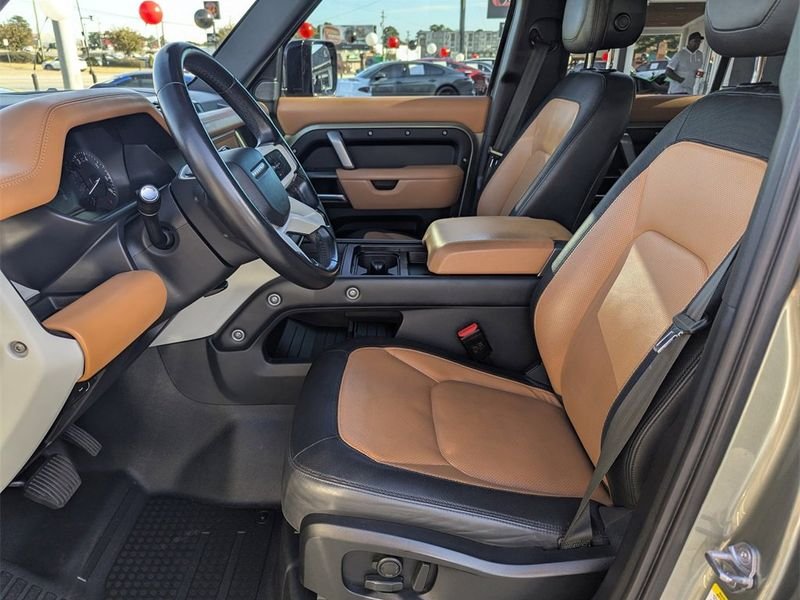 صورة السيارة