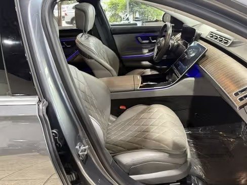 صورة السيارة