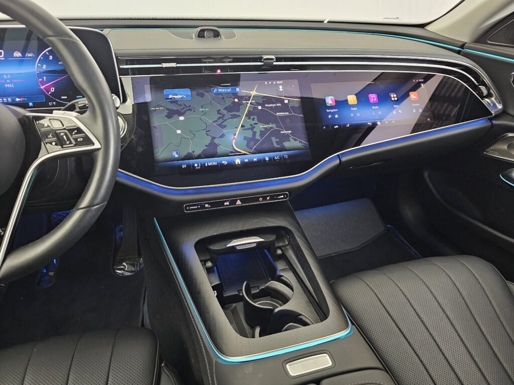 صورة السيارة