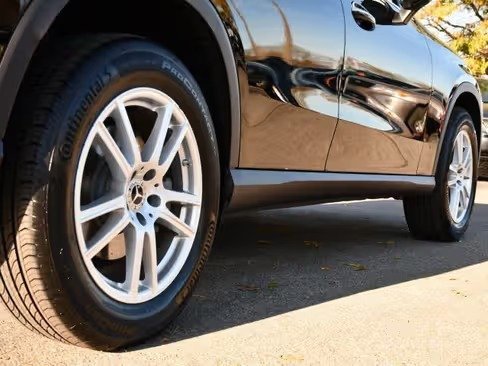 صورة السيارة