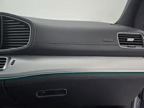 صورة السيارة