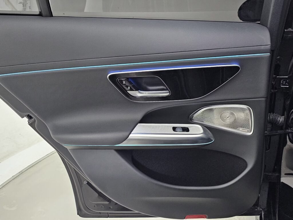 صورة السيارة