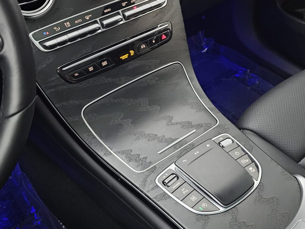 صورة السيارة