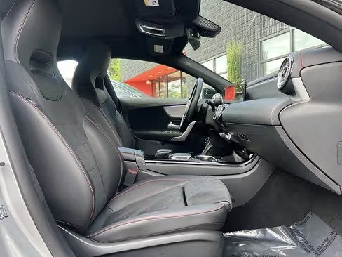 صورة السيارة