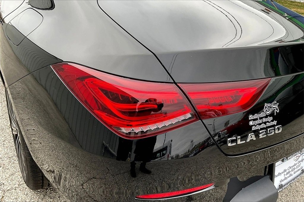 صورة السيارة