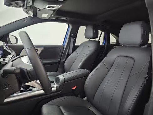 صورة السيارة