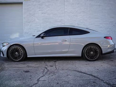 صورة السيارة