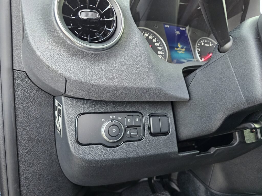 صورة السيارة