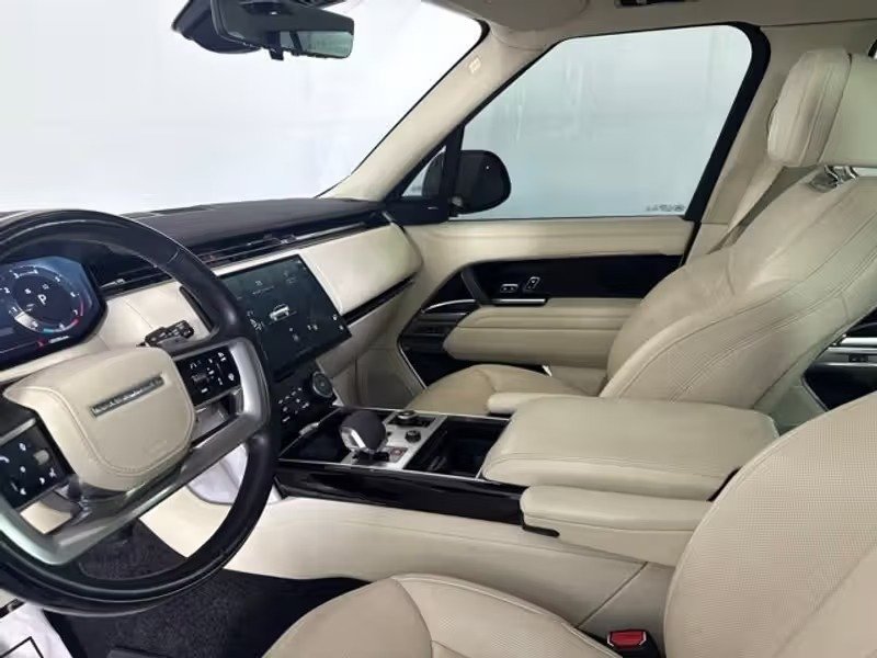 صورة السيارة