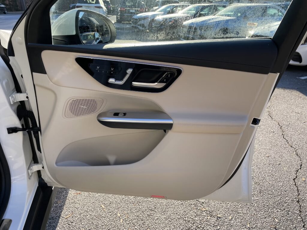 صورة السيارة