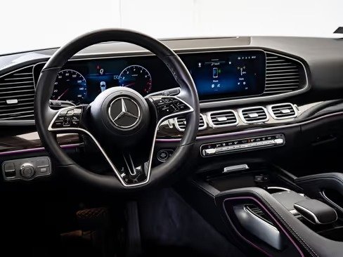 صورة السيارة