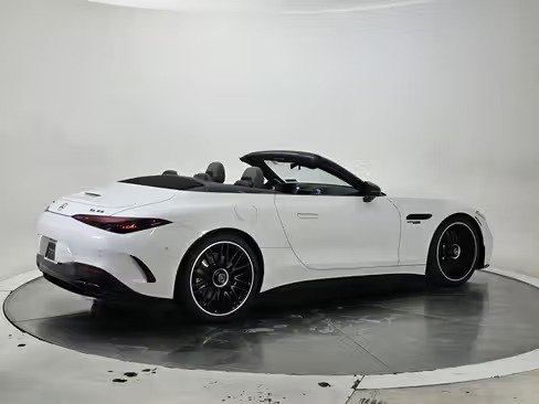 صورة السيارة