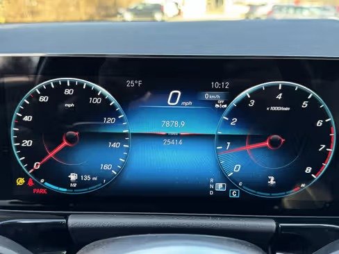 صورة السيارة