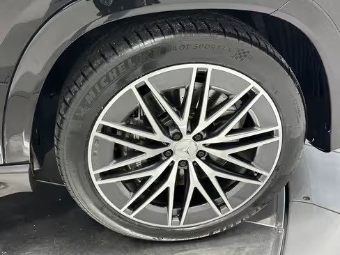 صورة السيارة