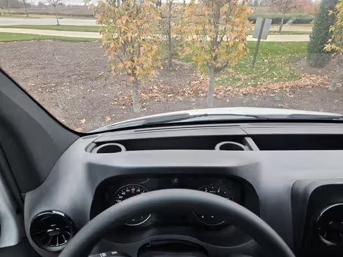 صورة السيارة