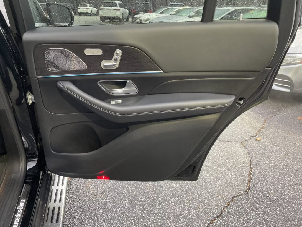 صورة السيارة