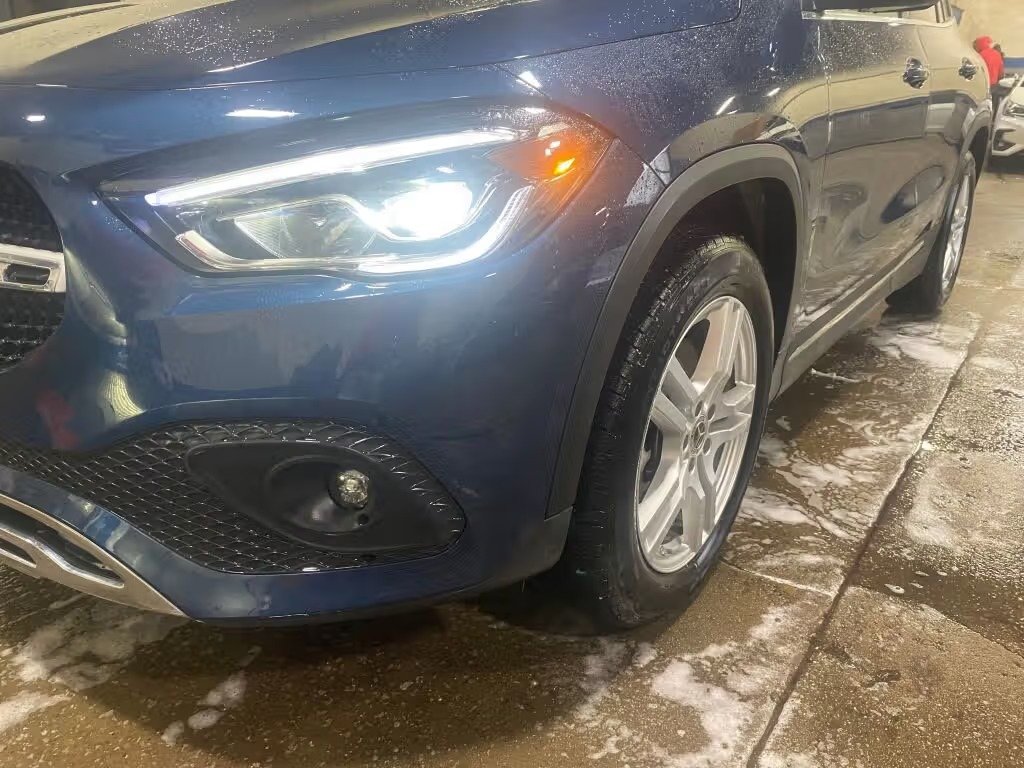 صورة السيارة