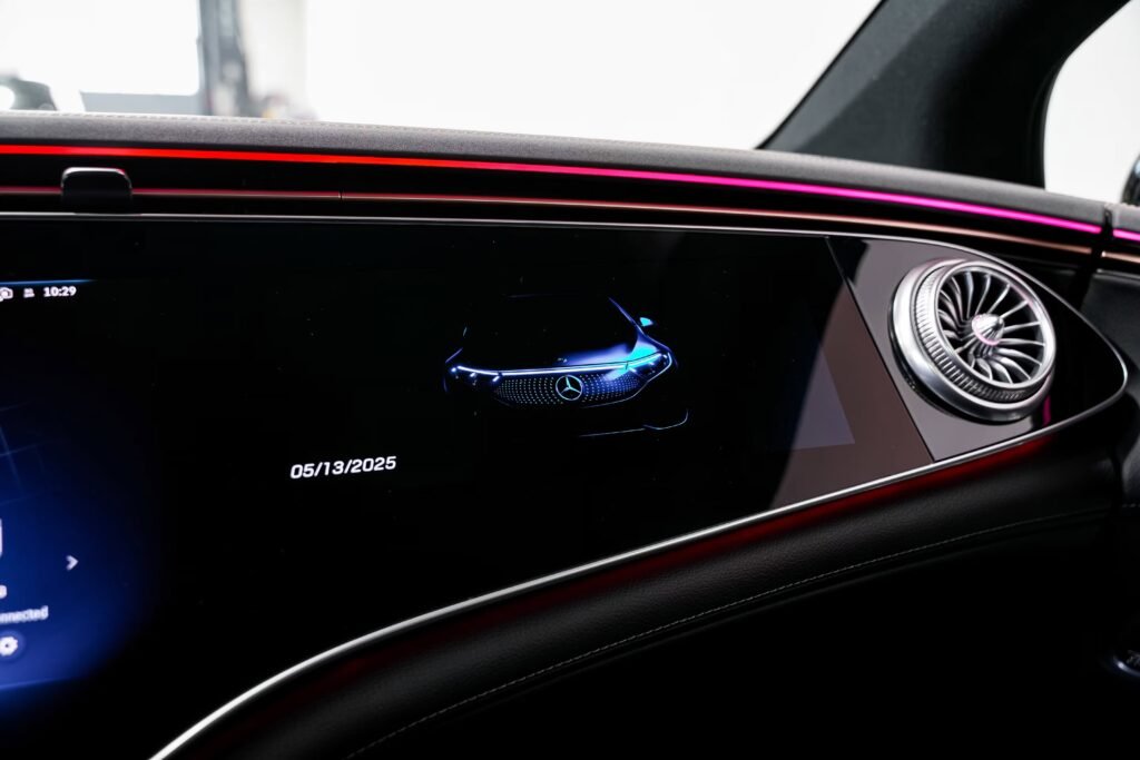 صورة السيارة