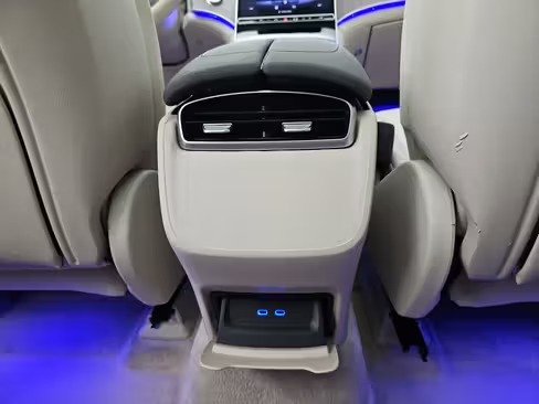 صورة السيارة