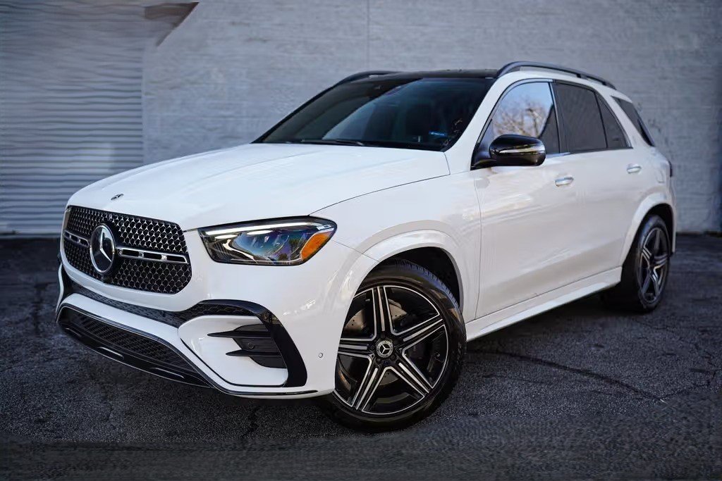 صورة السيارة