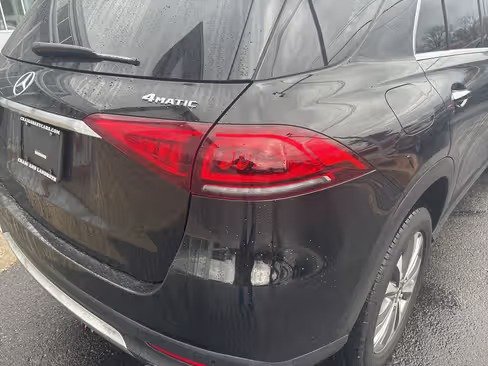 صورة السيارة