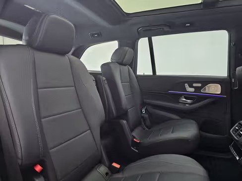 صورة السيارة